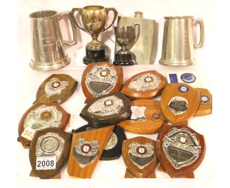 Liverpool Motor Club, Halewood Motor Club and other rally shield trophies, tankards and a hip flask (17). P&amp;P Group 3 (£2