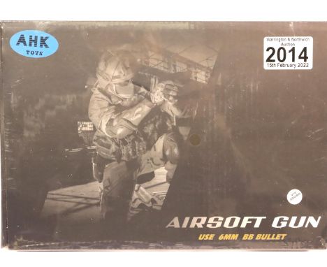 New and boxed AHK 6mm BB airsoft pistol. P&amp;P Group 2 (£18+VAT for the first lot and £3+VAT for subsequent lots) 