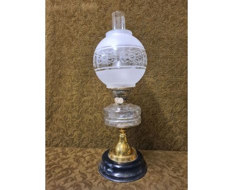 Edwardian brass oil lamp.