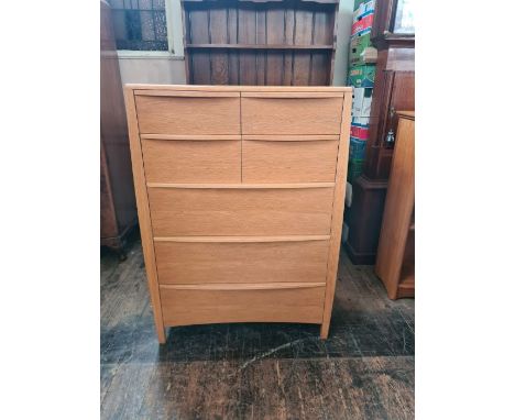 Modern Ercol Savona model 2427 oak 7 drawer tall wide chest, 91cm wide x 47cm deep x 124cm tall.