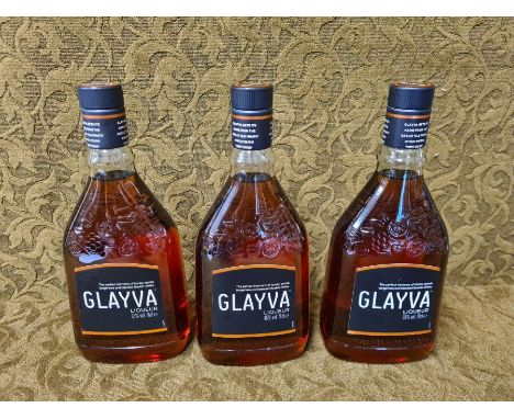 3 x Glayva Liqueur, honey spices, tangerines and blended Scotch Whisky.