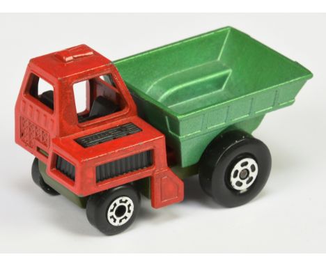 Matchbox Superfast 26c Site Dumper factory pre-production colour trial - red cab with black plastic engine &amp; interior, me