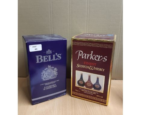 70cl Bells Diamond Jubilee blended Scotch Whisky decanter, boxed and a 70cl Parkers blended Scotch Whisky decanter, boxed