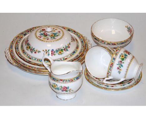 A Coalport part tea and dinner service, in the Ming Rose pattern Condition Report / Extra Information 25 pieces in total.