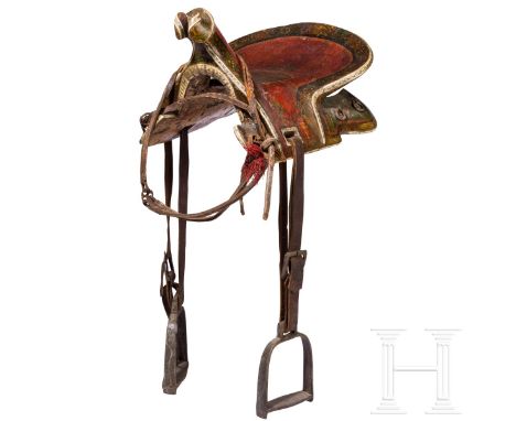 Bemalter und beineingelegter Sattel, Persien, 19. Jhdt.  Ganz aus Holz gefertigter, polychrom gefasster Sattel mit ausgeprägt