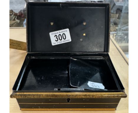 A quantity of silver coins, 1921-1946 = 101g, pre 1920 = 29g, 2 silver thimbles = 8.4g, scrap unmarked gold ring = 2.4g and a