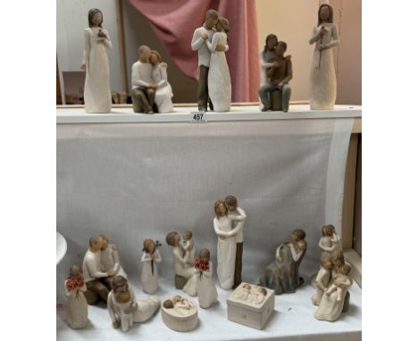 A good collection of willow tree figures &amp; trinket boxes