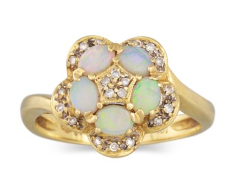 A VINTAGE OPAL AND DIAMOND CLUSTER RING, mounted in 18ct gold. Size: N