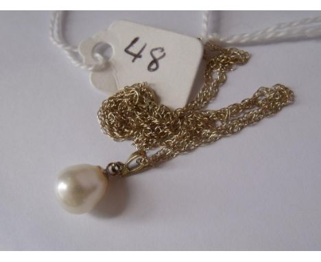 9ct mounted pearl pendant on 9ct 18" chain 2g    