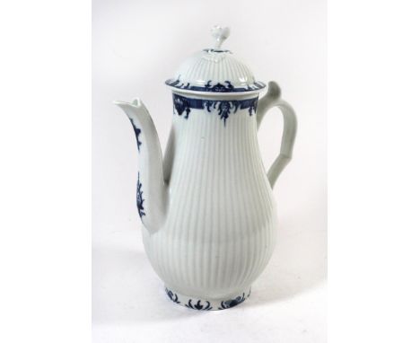 An 18th Century Worcester blue and white coffee potThe lid with flower shaped finial, the body with looped handle and ribbed 