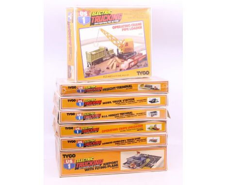 Tyco: A collection of assorted boxed Tyco, US 1 Electric Trucking HO Scale Kits, some sealed to include: Airport, Howard John
