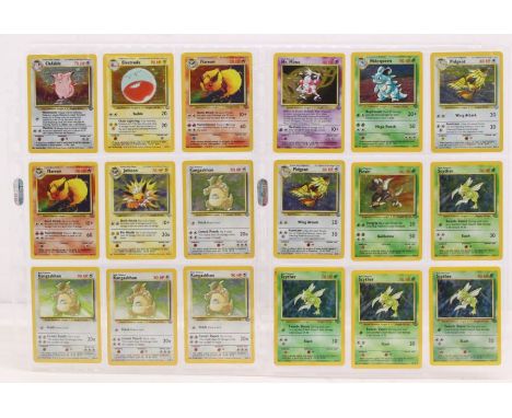 Pokemon: A complete Pokemon Unlimited Jungle Set, with duplication, comprising a total of approx. 250 cards. Most duplication