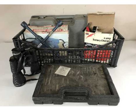 A box containing cased trolley jack, Black Spur electric sander, wheelbrace, cased drill bit set, binoculars, power tools, G-