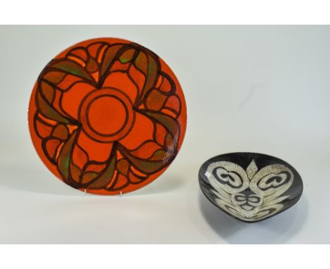 Poole Large Shallow Dish  ' Delphis ' Range, Rosina St Clayre, Monogrammed to Underside, Shape 5, c.1971-1973. 13.75 Inches D