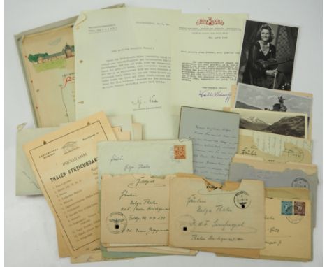 Fräulein Thaler - Wehrmachtunterhaltung.Diverse Korrespondenz, u.a. OU Generalfeldmarschall Frhr. v. Weichs, Programme, Zeitu