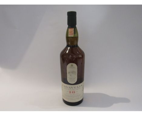 Lagavulin 16 years Old Single Islay Malt Scotch Whisky, 1ltr