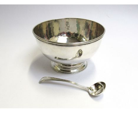 A George III silver bowl and ladle Nathaniel Appleton &amp; Ann Smith, London 1770 of plain circular form with reeded rim to 