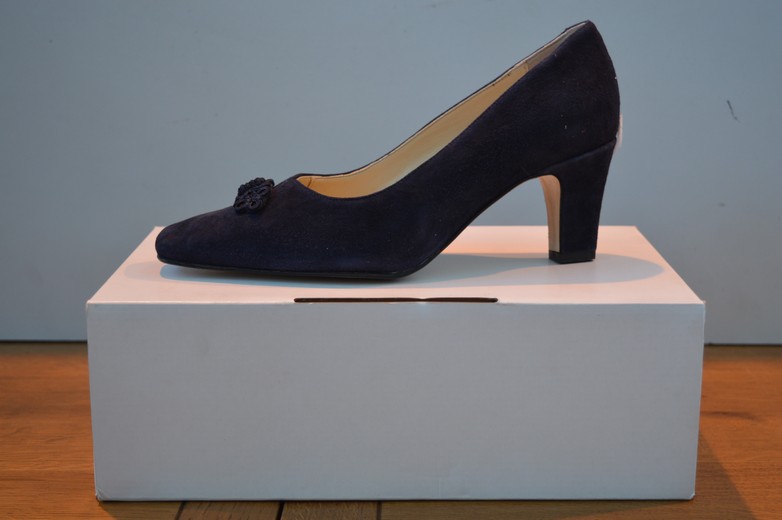 navy suede ladies shoes