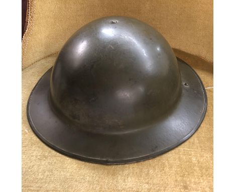 WORLD WAR II TIN HELMET 