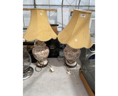 TWO FLORAL CERAMIC TABLE LAMPS WITH SHADES 