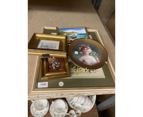 A FRAMED CROSS STITCH TAPESTRY, SMALL GILT FRAMED PRINTS AND A CABINET PLATE 