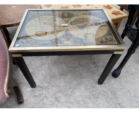 A MODERN COFFEE TABLE, THE TOP INSET WITH VINTAGE STYLE WORLD MAP, 25X18" 