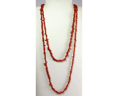 A large coral necklace, L. 65cm.