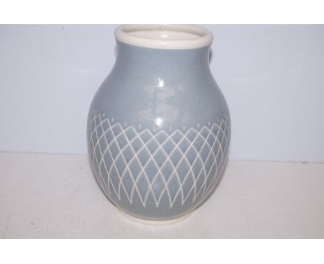 Royal lancastrian vase Height 25 cm 