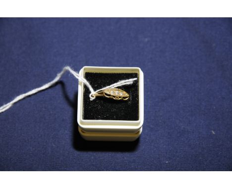 Edwardian 19ct gold flagstone diamond ring 