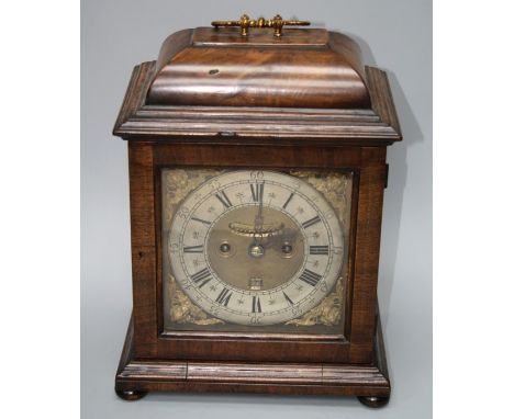 Isaac Loundes (Lowndes?) of Pall Mall. An early 18th century walnut cased twin fusee eight day bracket clock. The square dial