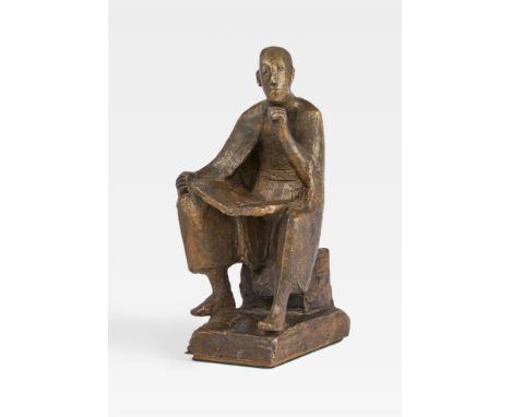 Gerhard Marcks, Albertus Magnus (Modell I)Bronze. Höhe 24 cm. Auf der Plinthe mit dem Künstlersignum, an der rückseitigen Pli