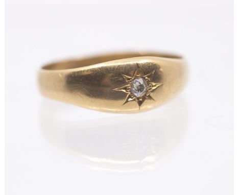 A diamond 22ct gold ring set with a round old cut diamond star set, approx 0.05ct, size R, total gross weight approx 4gms Fur