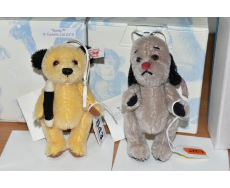 TWO BOXED LIMITED EDITION STEIFF 'SOOTY' AND 'SWEEP' CHARACTER ORNAMENT, comprising Sooty no 664328, limited edition 368/2000