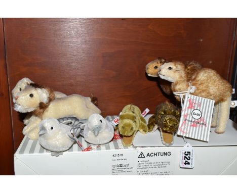 A BOXED LIMITED EDITION STEIFF NOAH'S ARK SET FOUR, comprising two crocodiles, a lion and lioness, two dromedaries and two pi