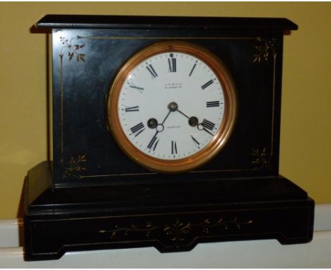 SLATE MANTLE CLOCK (h: 20.5 cm w: 26 cm)