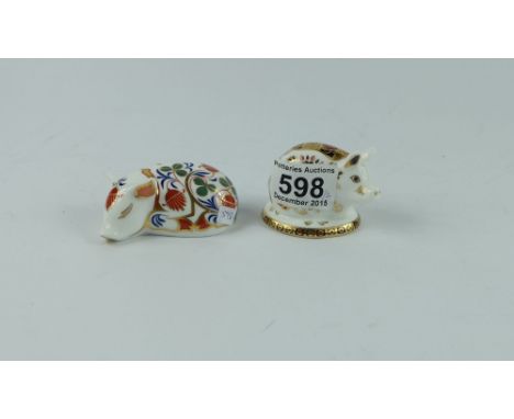 Royal Crown Derby Sleeping Piglet with gold stopper and Imari pig with silver stopper (2)