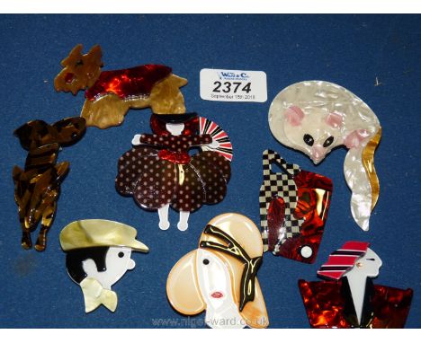 Eight Art Deco plastic costume jewellery brooches