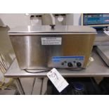 VWR Aquasonic Hat Ultrasonic Bath