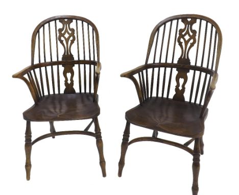 Good pair of Windsor stick back carver chairs with centrally pierced vertical splats, moulded seats and turned legs united by
