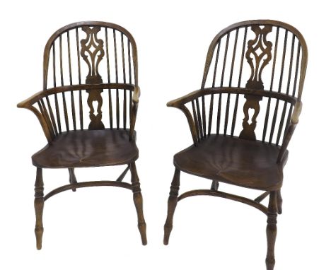 Good pair of Windsor stick back carver chairs with centrally pierced vertical splats, moulded seats and turned legs united by