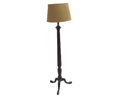 Regency mahogany reeded baluster standard lamp, 62" high 