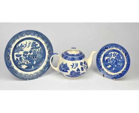 Blue and white Willow pattern part Dinner service items include approx.40 plates, teapot, bowls, cups and saucers.