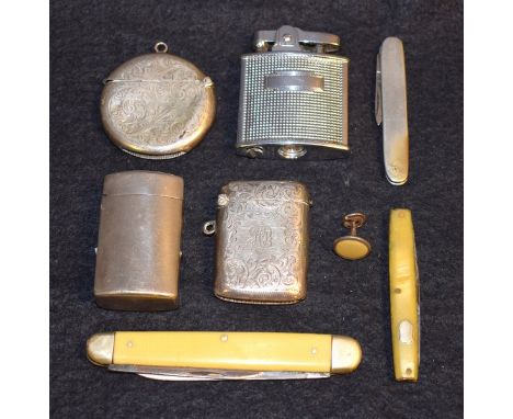 Gentleman's Items - an Edwardian silver vesta type pocket lighter, Birmingham 1904; a vesta case, Chester; others, pocket kni