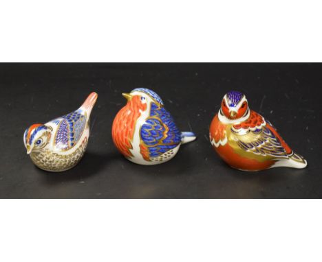 A Royal Crown Derby paperweight Chaffinch, gold stopper;  others, a Goldcrest, a Robin, silver stoppers (3)