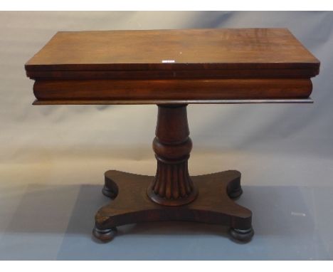 A William IV rosewood card table, raised on fluted support, quad base and bun feet. H-73cm, W-91cm, D-45cm  