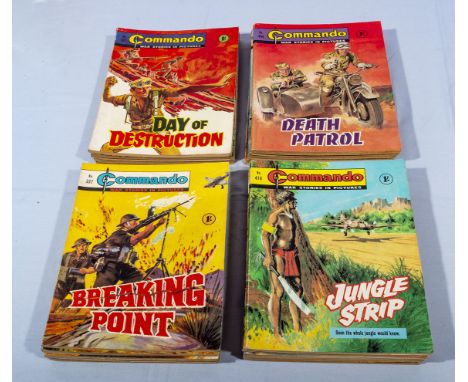 25 vintage Commando Comics, 331/416 all 1/-