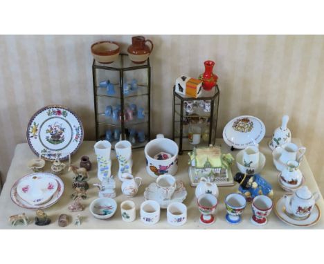 Sundry ceramics Inc. Wedgwood, Spode, Coalport, Goss, Portmeirion
all used and unchecked