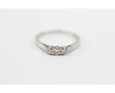 18ct White Gold 3 Stone Diamond set ring Size N. 2.6g total weight 