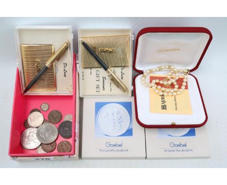 Collection of small collectables inc. Goebel, Gift Sets and assorted Coins 