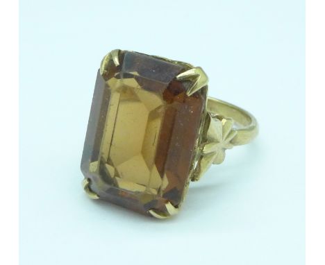 A 9ct gold, stone set ring, 6.8g, O